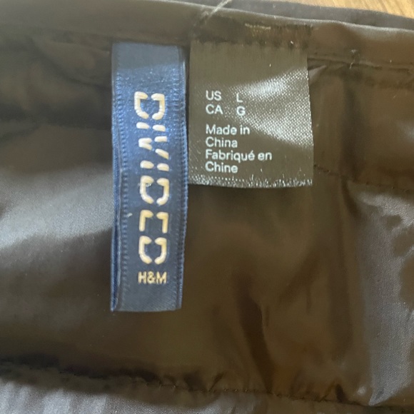 Padded Lightweight Jacket - Picture 4 of 4